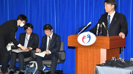 安倍政権は国の信頼を損ねる腐敗役人の実態をさらけ出せ