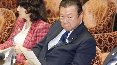桜田“遅刻”大臣で審議中断 国会はまるでガキのケンカの場