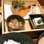 Hitoshinaya（ひとしなや）早朝の鮭膳でアンチエンジング