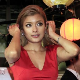 ローラ 580万のフォロワー&人脈を“武器”に実業家へ転身か