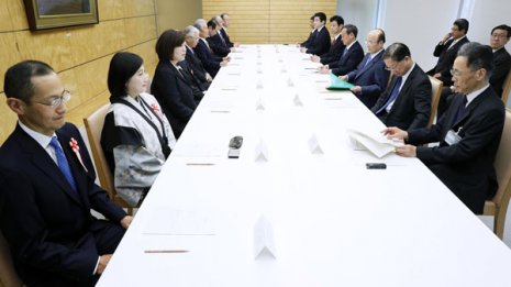 有識者も“軟禁”…安倍官邸「新元号」発表へ秘密保持の異様