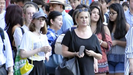 達人も民泊からチェンジ シェアハウスでお金を生む極意