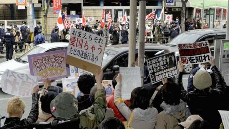 実家の一人暮らしの60代母親が別人のように嫌韓的発言を…