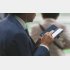 電子書籍もスマホで簡単に読むことができる（写真はイメージ）／（Ｃ）日刊ゲンダイ