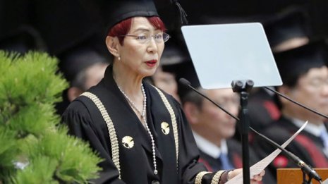 上野千鶴子さんの祝辞 不祥事を起こした官僚はどう思う?