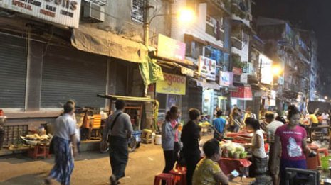 【ミャンマー】留学ビザ取れず労働を選ぶエリートが増加