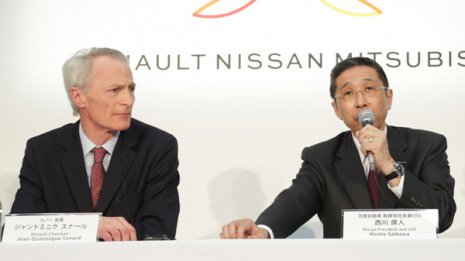仏ルノー 共同持ち株会社化で日産自動車と経営統合検討へ