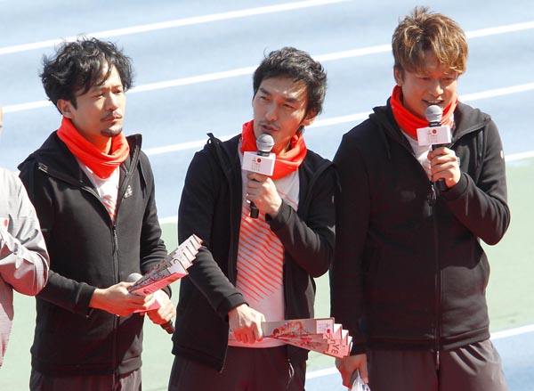 （左から）ジャニーズからの独立組の稲垣吾郎、草彅剛、香取慎吾の３人（Ｃ）日刊ゲンダイ