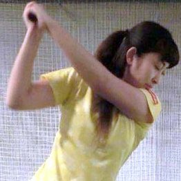 左サイドの柔軟性身を付けてボールを飛ばす