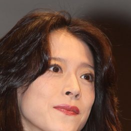 妹の葬儀にも姿なし 芸能記者が見た中森明菜「一家」の今