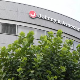 ジャニー喜多川氏救急搬送で注目集まる「嵐」櫻井翔の動き