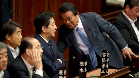 老後2000万円問題 政府対応「納得せず」68%=朝日新聞調査
