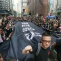 混乱の香港 自由を奪われる恐怖をあおった過去の奇怪事件