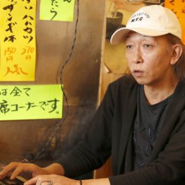 物価も家賃も高い新宿で昼288円の激安食堂が成り立つワケ