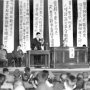 共産党は昭和天皇を筆頭に1571人の戦犯名簿を発表した