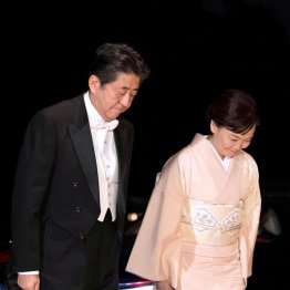 昭恵夫人また非常識露呈「饗宴の儀」に“訪問着”和服で出席