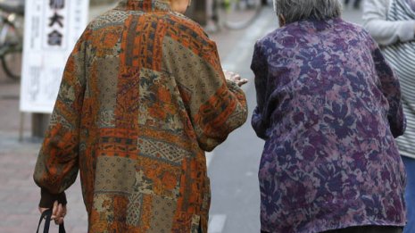 財務省が加速 75歳以上の高齢者に医療費「2割負担」の非情