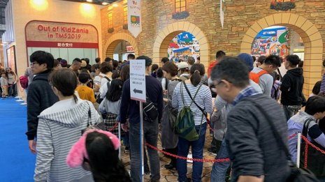 なぜモーターショーでキッザニア？ショーもクルマも体験型