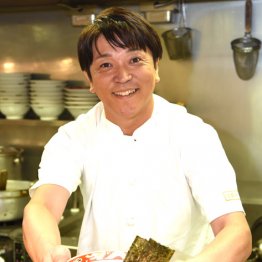 TVタックル主題歌で注目 東野純直さんはラーメン屋店主に