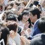 安倍首相また疑惑 18年「桜を見る会」で総裁3選“支持固め”