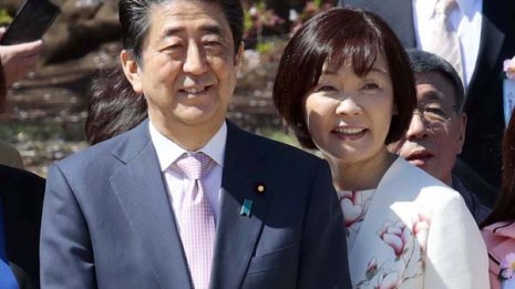 安倍首相が墓穴 桜を見る会夕食会弁明で法律違反を正当化