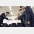 文科省担当者に要望書を渡す全国高等学校長協会の萩原聡会長（右から２人目）／（Ｃ）共同通信社