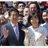 安倍内閣の閣議決定により“私人”と定義されている昭恵夫人（右）／（Ｃ）日刊ゲンダイ