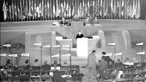 吉田茂は「日本の指導者は武力制圧を考えて行動」と謝罪