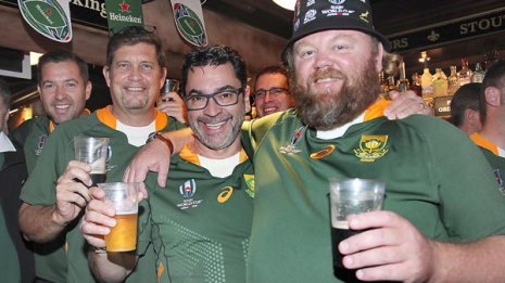 訪日外国人4000万人…“ポケトークフーゾク”が東京を席巻