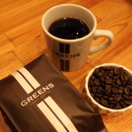 コーヒー豆は鮮度の良さが売り（Ｃ）日刊ゲンダイ