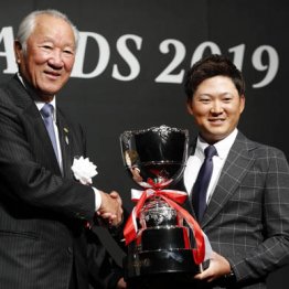 2位選手に優勝賞金 粗末な日本男女ツアーの根底にあるもの