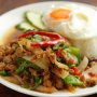 【ガパオごはん】タイ料理の定番はつゆだくでご飯と一緒に