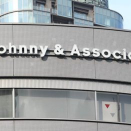 嵐・二宮 新国立こけら落としイベントで夫人を初お披露目