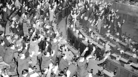 吉田茂首相「バカヤロー解散」で選挙は右と左の百家争鳴に