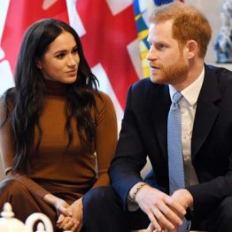 メーガン妃ハリウッド復帰 女王は移行期間与え“離脱”容認