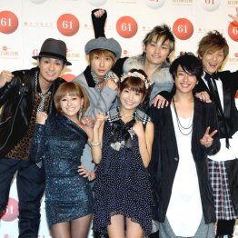 AAA活動休止発表で“シンボル”を失うエイベックスの痛手