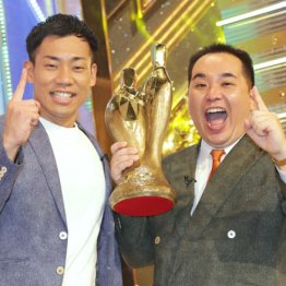 サンドウィッチマン以来の快挙 “一夜逆転”のミルクボーイ