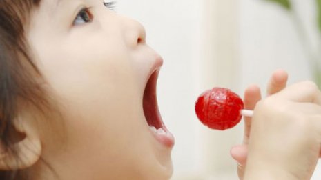 GM作物は子供が好む菓子に含まれているがなぜか表示はない