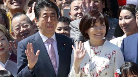 また「民主党も」発言…いつまであの人を有難がって使う？