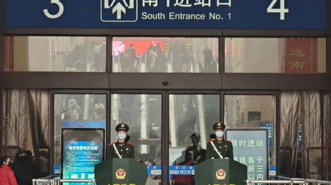 武漢市“封鎖”失敗か 新型肺炎死者17人で否めない手遅れ感