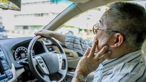 時速10キロ「逆あおりおじさん」はなぜ取り締まれないのか