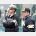 王会長（右）からの要望は…（Ｃ）日刊ゲンダイ