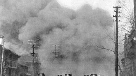 「清水の舞台から飛び降りる覚悟が必要」と東條は言った