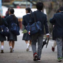 コロナパニックで広がる若者差別…まるで“病原菌”扱い