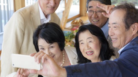 新型コロナ蔓延で飲食店のSNSに写り込む致命的なリスク