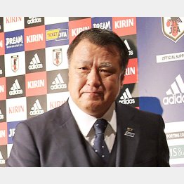 「JFAがサポートします」と語った日本サッカー協会の田嶋幸三会長（Ｃ）日刊ゲンダイ
