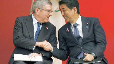 安倍首相では歯が立たない ボッタクリIOCとは縁切りを