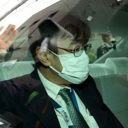 黒川氏辞任は身内の司法取引 東京高検“ルール”なら3アウト