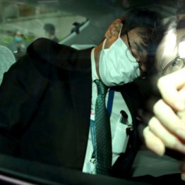 安倍政権「賭けマージャンは賭博罪」過去の閣議決定で墓穴