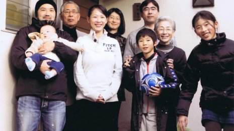 百元信一さん<2>5本に1本は「死にたい」と切実な相談内容